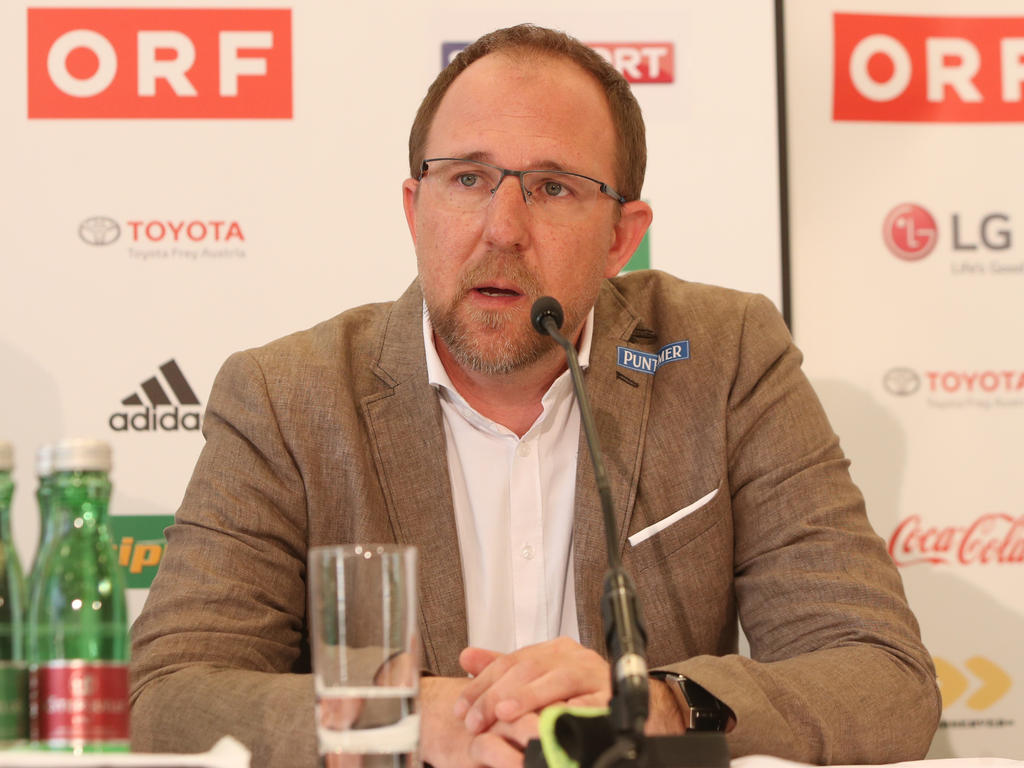 Sturm-Sportchef Günter Kreissl über Erfolg, Transfers und die Verlängerung mit Trainer Franco Foda Sturm-Sportchef Günter Kreissl über Erfolg, Transfers und die Verlängerung mit Trainer Franco Foda