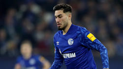 Suat Serdar vom FC Schalke 04 nimmt seinen Teamkollegen Ozan Kabak in Schutz