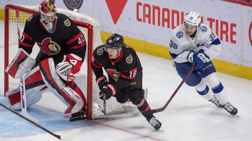Tim Stützle legte im Schlussdrittel zur 6:2-Führung der Ottawa Senators gegen die Tampa Bay Lightning auf.