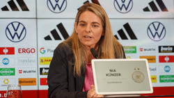 Nia Künzer, neue DFB-Sportdirektorin für Frauenfußball, nimmt im DFB-Campus an einer Pressekonferenz teil.