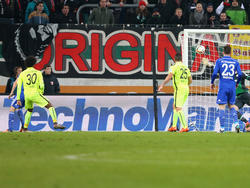 Augsburg siegt gegen Schalke in letzter Minute