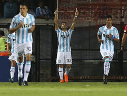 Lautaro Martínez brilló con un triplete en Libertadores. (Foto: Getty)