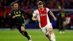 Matthijs de Ligt (r.) wird von etlichen internationalen Top-Klubs umworben