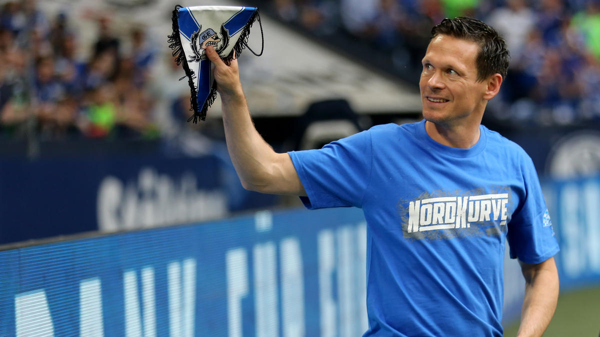 Sascha Riether wurde zum Saisonfinale gegen Stuttgart noch einmal eingewechselt Sascha Riether wurde zum Saisonfinale gegen Stuttgart noch einmal eingewechselt