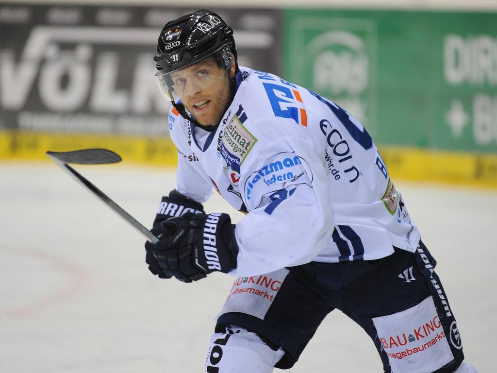 Chad Bassen hat seinen Vertrag bei den Roosters verlängert Chad Bassen hat seinen Vertrag bei den Roosters verlängert