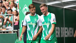 Werder Bremens Torjäger Marvin Ducksch (r.) wird beim BVB gehandelt