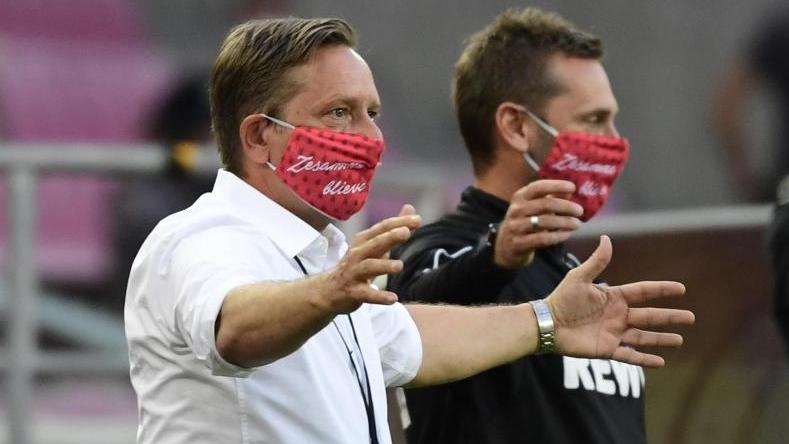 Freut sich über mündige Spieler: Kölns Geschäftsführer Sport Horst Heldt (l.) Freut sich über mündige Spieler: Kölns Geschäftsführer Sport Horst Heldt (l.)