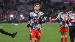 Thomas Müller sitzt beim FC Bayern oft auf der Bank