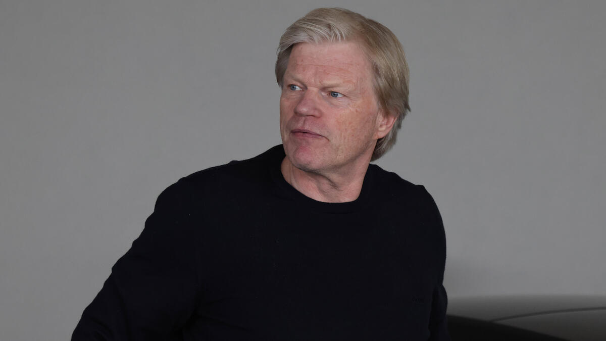 Oliver Kahn là Giám đốc điều hành của FC Bayern cho đến tháng 5 năm 2023