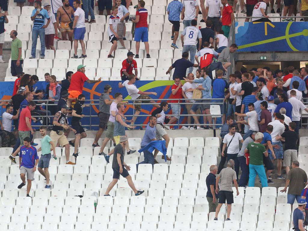 Nach dem Spiel kam es zu hässlichen Szenen im Marseiller Stadion