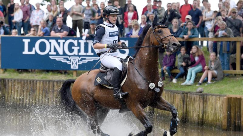 Holt den Meister-Titel im Vielseitigkeitsreiten: Julia Krajewski Holt den Meister-Titel im Vielseitigkeitsreiten: Julia Krajewski