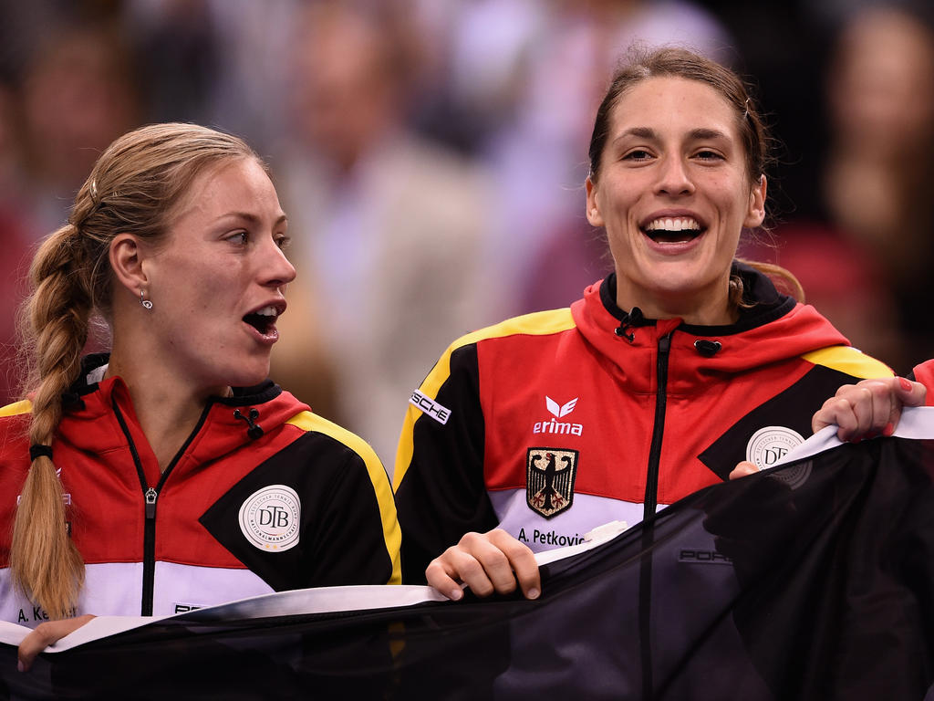 Fed Cup Team Mit Kerber Und Petkovic