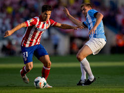 Diego (l.) brachte gegen Málaga Schwung von der Bank