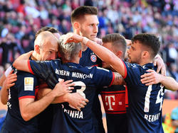 Bayern München hat die sechste Meisterschaft in Folge unter Dach und Fach gebracht
