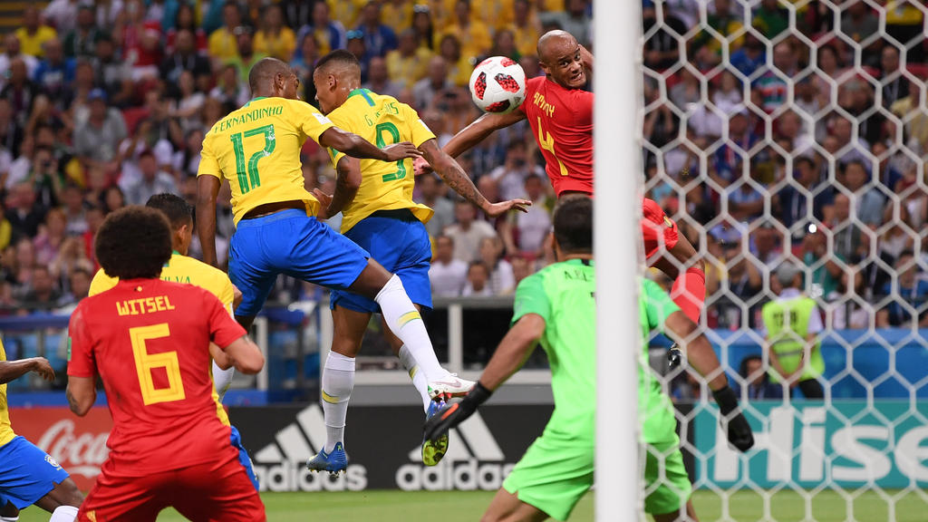 Die Brasilianer legen sich das Ei selbst ins Netz
