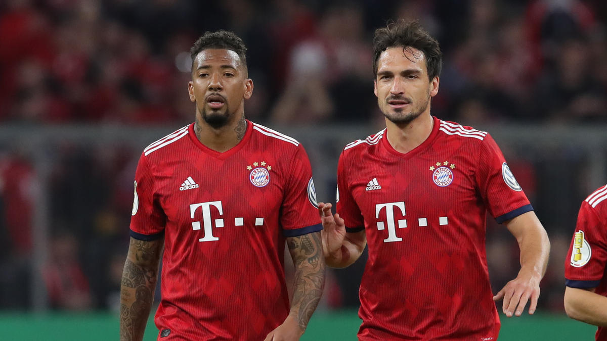 Jérôme Boateng und Mats Hummels sind noch bis 2021 an den FC Bayern gebunden Jérôme Boateng und Mats Hummels sind noch bis 2021 an den FC Bayern gebunden