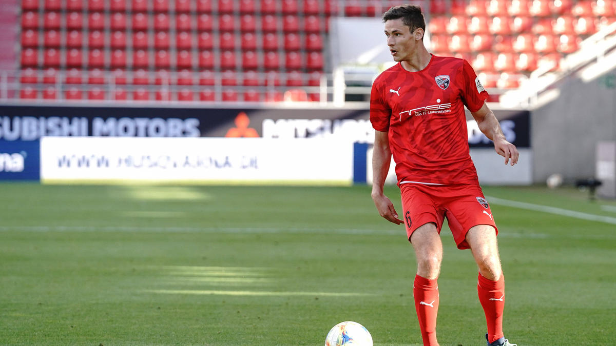 Thalhammer wechselt zum SC Paderborn Thalhammer wechselt zum SC Paderborn