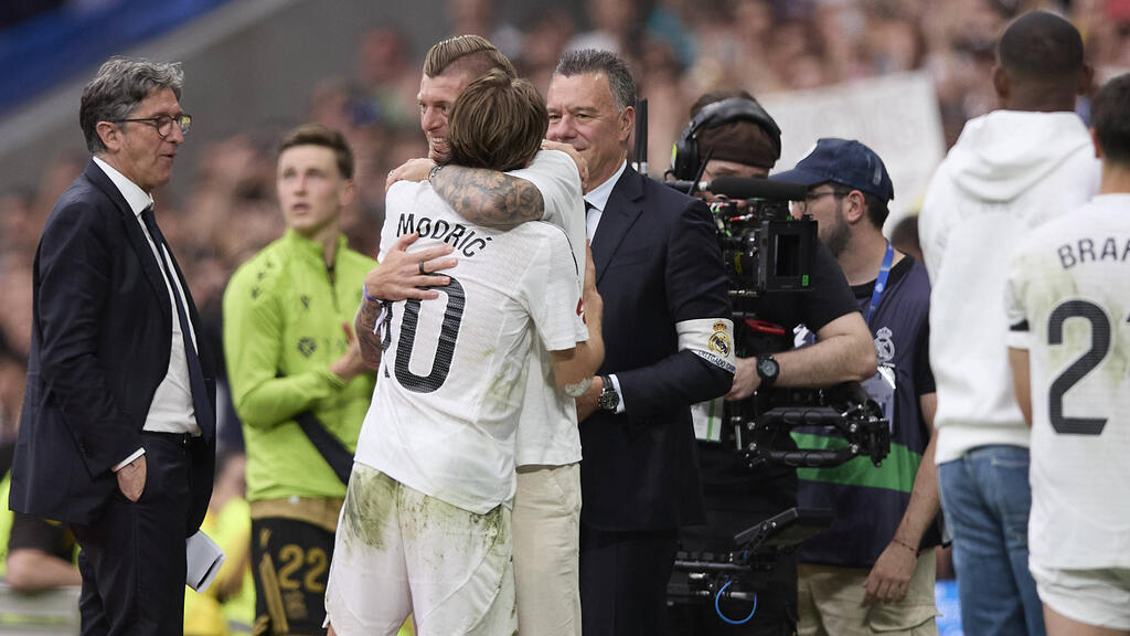 Luka Modrić bei seinem letzten Spiel im Bernabéu Luka Modrić bei seinem letzten Spiel im Bernabéu