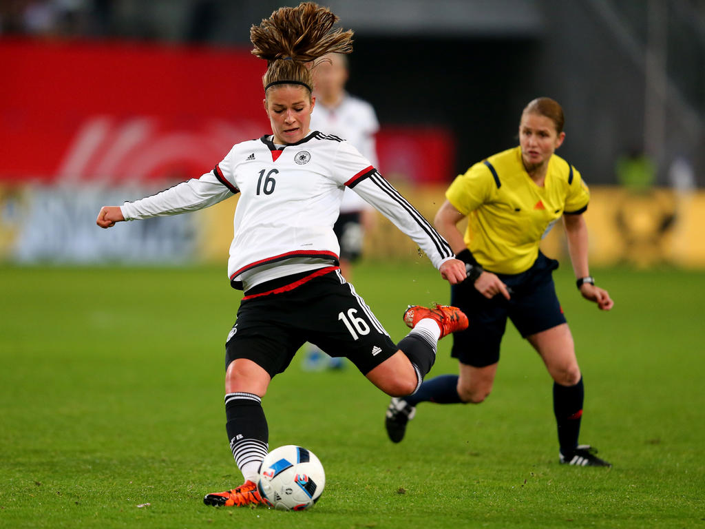 Melanie Leupolz muss die USA-Reise der DFB-Damen absagen Melanie Leupolz muss die USA-Reise der DFB-Damen absagen