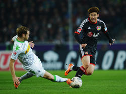 Son (r.) sicherte Leverkusen den knappen Sieg gegen Gladbach