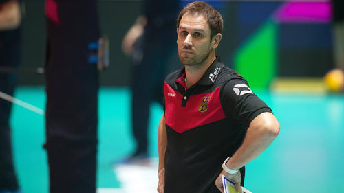 Bundestrainer Felix Koslowski scheiterte mit den Volleyball-Frauen in Quali