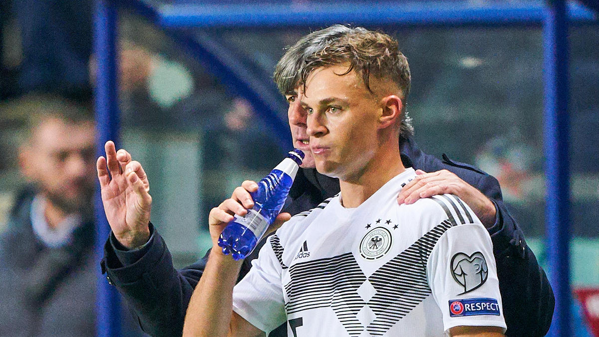Joshua Kimmich vom FC Bayern ist unter Joachim Löw gesetzt Joshua Kimmich vom FC Bayern ist unter Joachim Löw gesetzt
