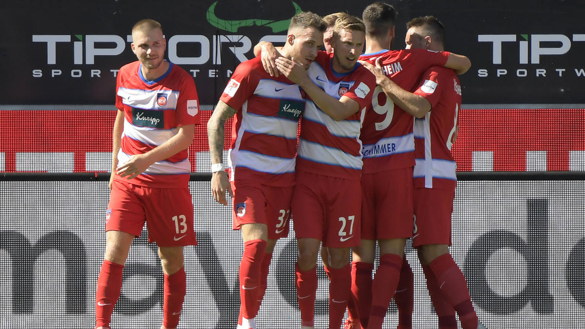 Der FCH feierte einen gelungenen Saisonauftakt Der FCH feierte einen gelungenen Saisonauftakt