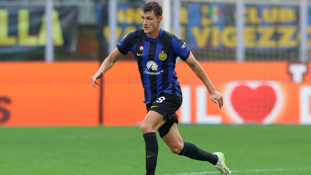 FC Bayern: Benjamin Pavard lässt mit pikantem Vergleich aufhorchen