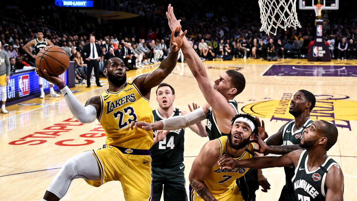 LeBron James ist der Superstar der LA Lakers LeBron James ist der Superstar der LA Lakers