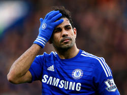 Chelsea-spits Diego Costa baalt van een gemiste kans tegen Newcastle United. (10-01-2015)