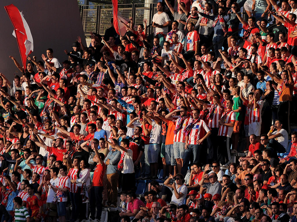 El Almería comenzó 2016 con un triunfo ante sus seguidores. (Foto: Getty)