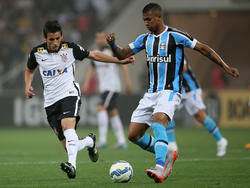 El Corinthians y el Gremio empataron y dejaron así vía libre al Mineiro. (Foto: Getty)