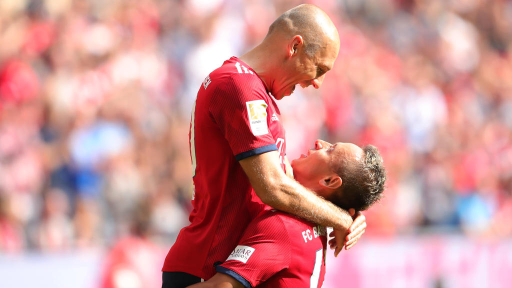 Arjen Robben und Rafinha sagen beim FC Bayern servus Arjen Robben und Rafinha sagen beim FC Bayern servus