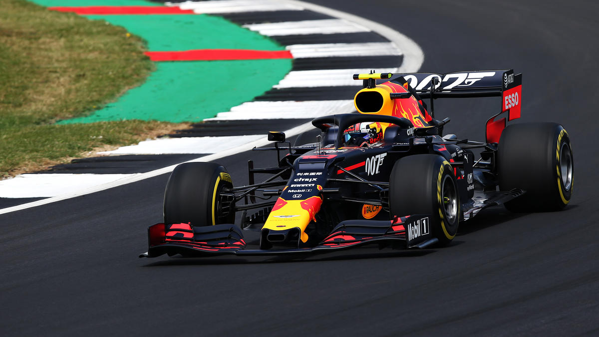 Pierre Gasly freut sich über einen starken Freitag in Silverstone Pierre Gasly freut sich über einen starken Freitag in Silverstone