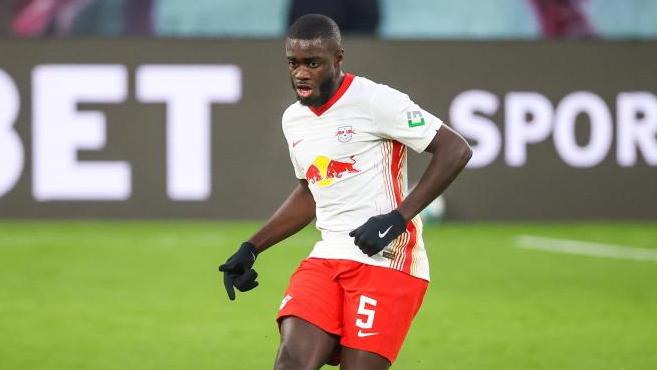 Dayot Upamecano wechselt im Sommer zum FC Bayern Dayot Upamecano wechselt im Sommer zum FC Bayern
