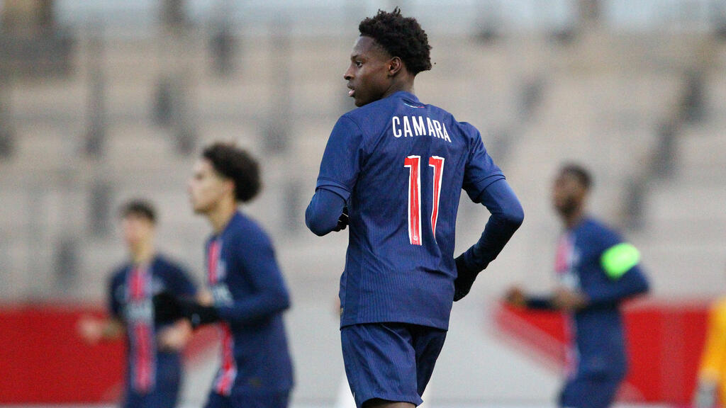 Oumar Camara soll beim BVB und bei RB Leipzig auf dem Zettel stehen Oumar Camara soll beim BVB und bei RB Leipzig auf dem Zettel stehen