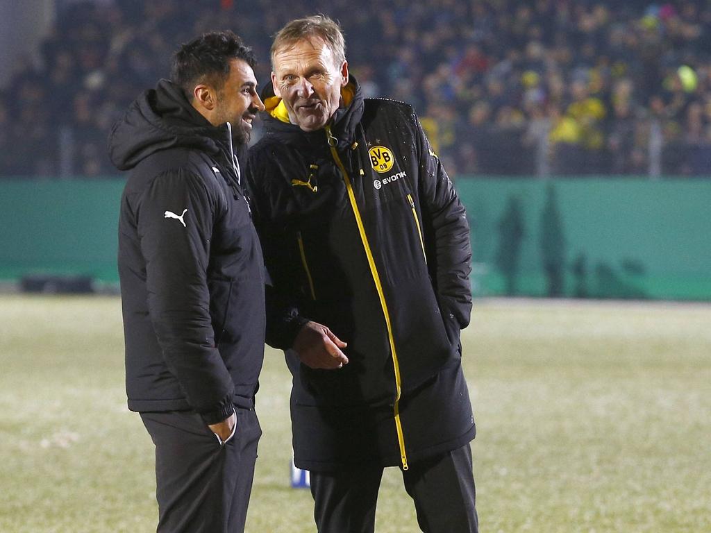 Lottes Trainer Ismail Atalan freut sich auf die Partie gegen den BVB