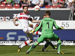 Christian Gentner (l) fällt gegen Bayern aus