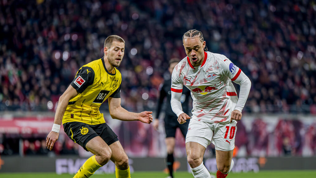 Xavi Simons von RB Leipzig wird beim FC Bayern gehandelt Xavi Simons von RB Leipzig wird beim FC Bayern gehandelt