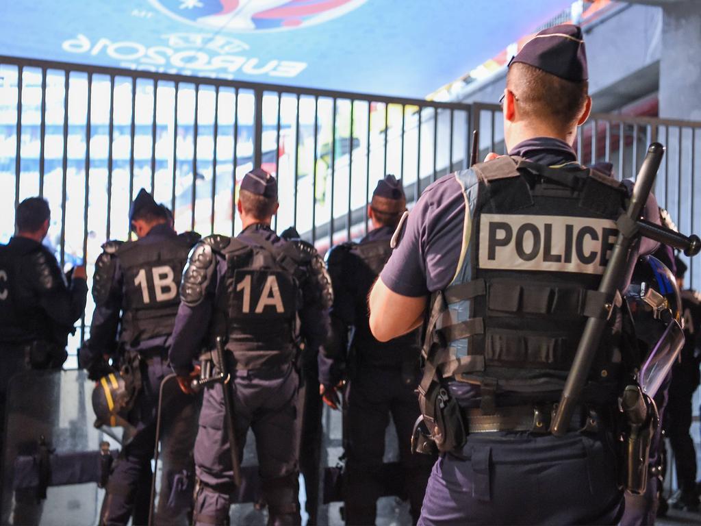 Polizei bei der EM Polizei bei der EM