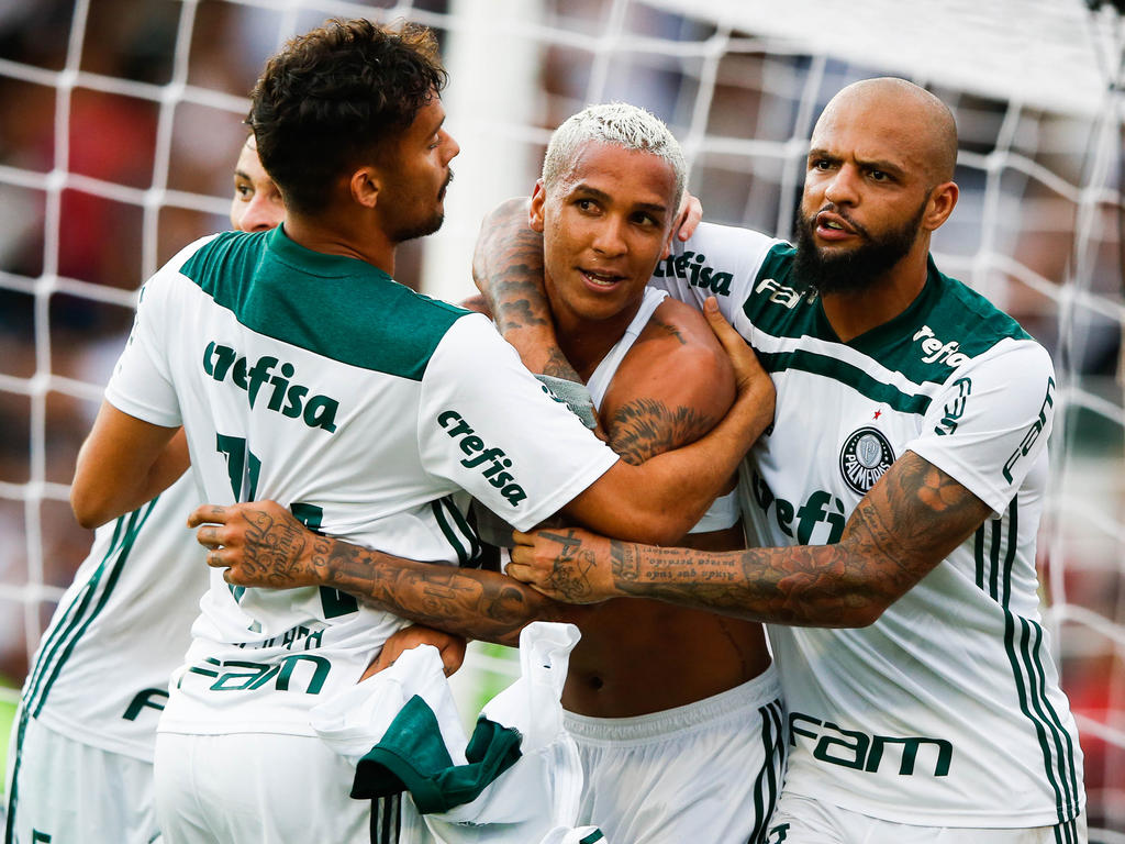 El ex del Levante Deyverson fue decidido para el Palmeiras. (Foto: Getty)