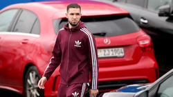 Nabil Bentaleb hat im Training des FC Schalke 04 ausgeteilt