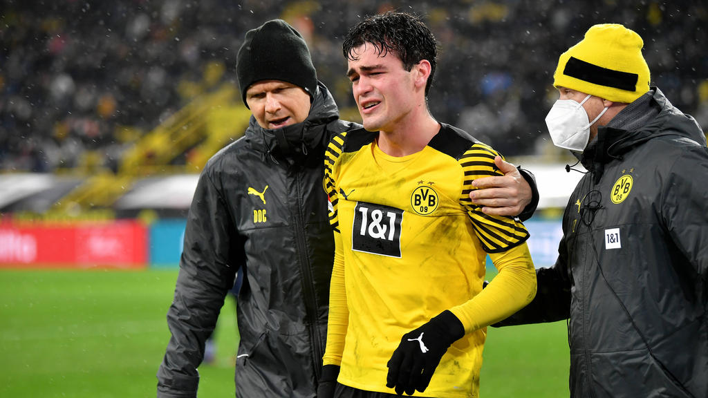 Gio Reyna (M.) droht die nächste Ausfallzeit beim BVB Gio Reyna (M.) droht die nächste Ausfallzeit beim BVB