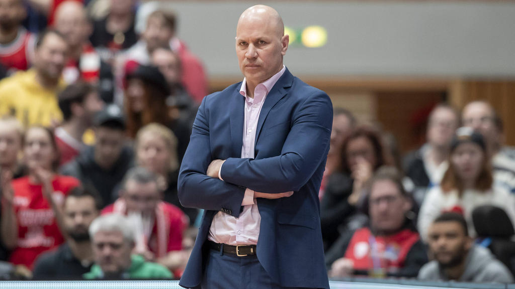 Bleibt Trainer in Würzburg: Denis Wucherer Bleibt Trainer in Würzburg: Denis Wucherer