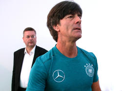 DFB-Präsident Grindel (l.) und Weltmeister-Trainer Löw (r.)