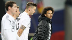 Leroy Sané (r.) hat nach seinem ersten Länderspieltor Blut geleckt
