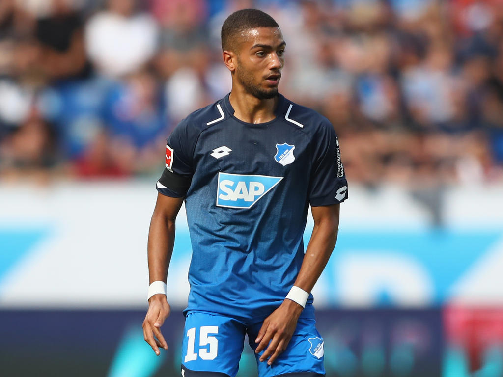 Jeremy Toljan spielt wohl bald in schwarz-gelb Jeremy Toljan spielt wohl bald in schwarz-gelb