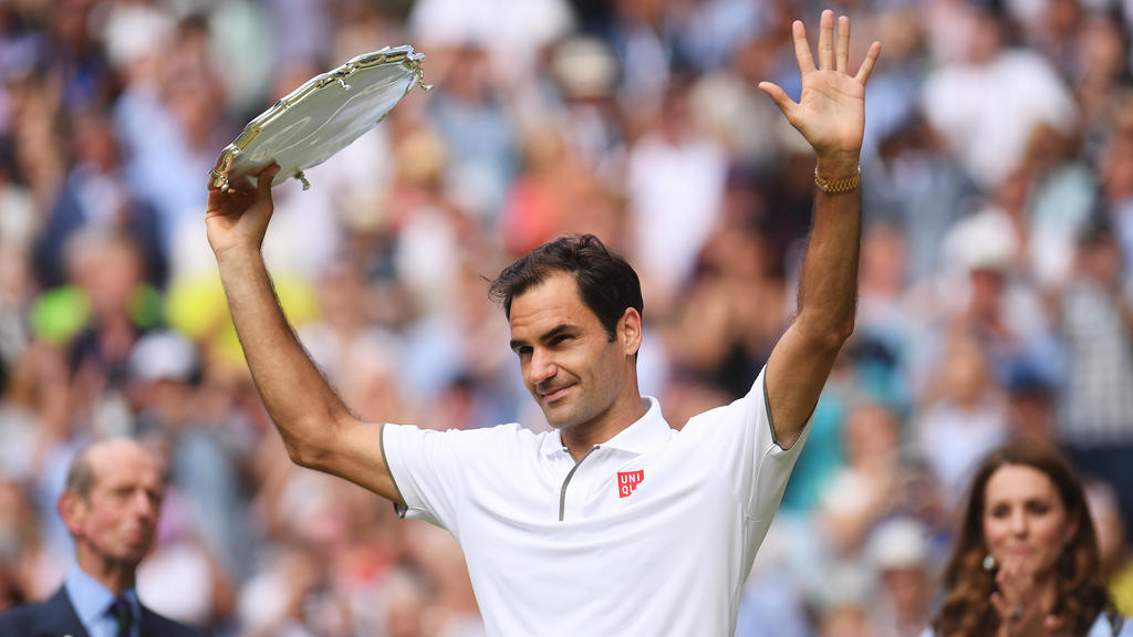 Roger Federer verlor das Wimbledon-Finale gegen Novak Djokovic Roger Federer verlor das Wimbledon-Finale gegen Novak Djokovic