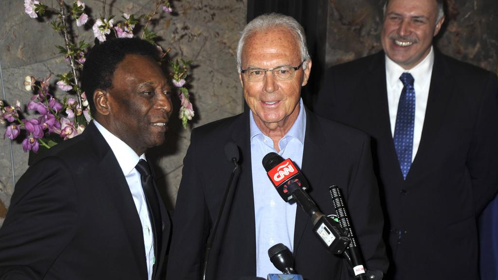 Pelé und Beckenbauer: Ein Bild aus alten Zeiten Pelé und Beckenbauer: Ein Bild aus alten Zeiten