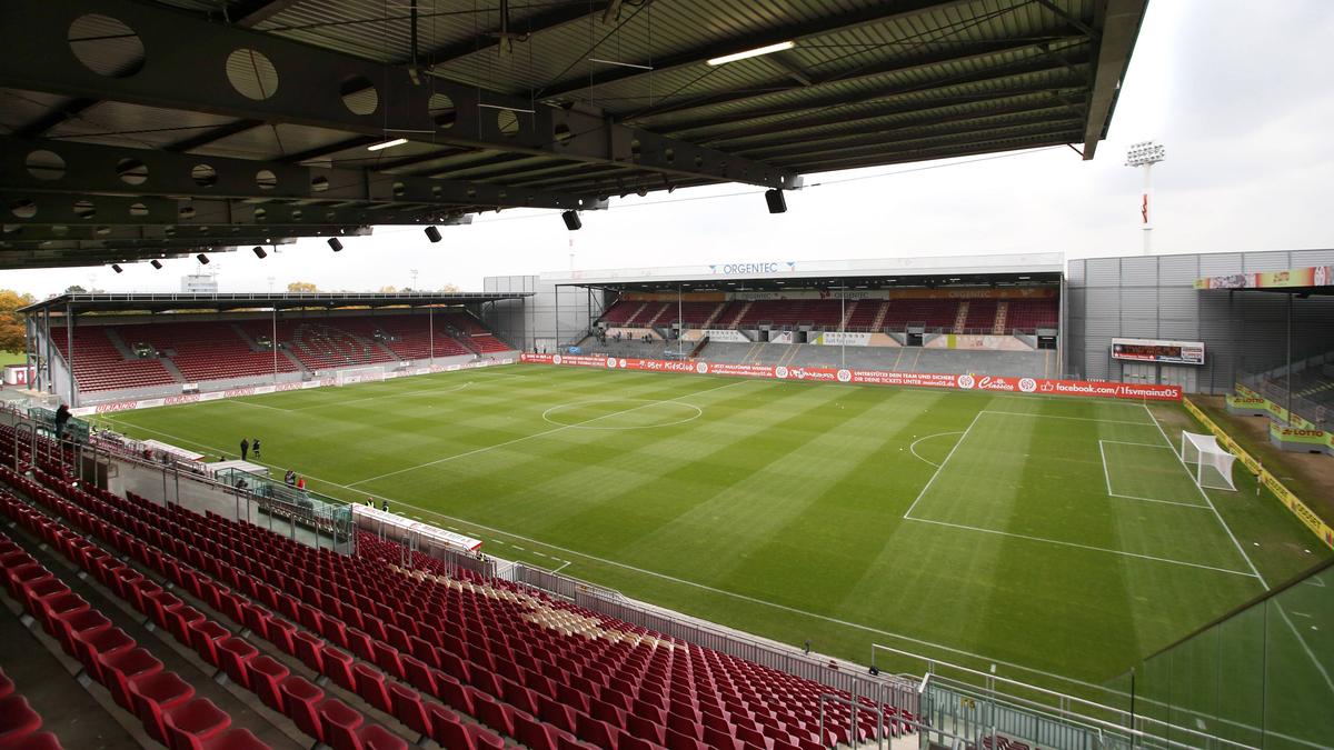 Das alte Stadion am Bruchweg dient als Trainingsstätte Das alte Stadion am Bruchweg dient als Trainingsstätte